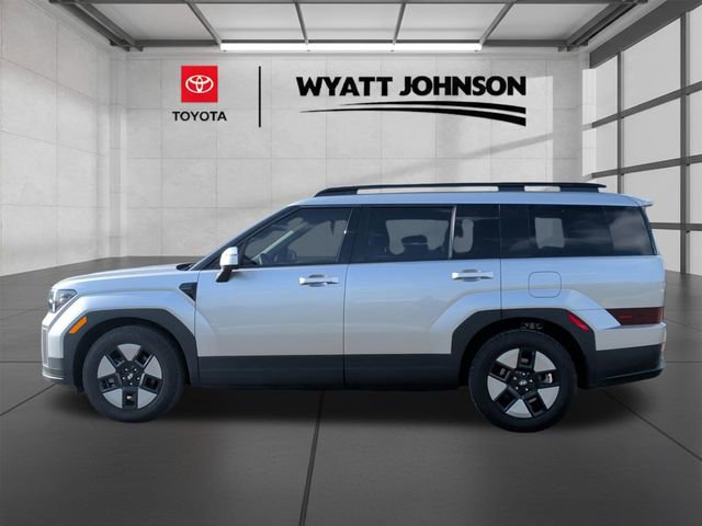 Used 2024 Hyundai Santa Fe SEL image 2