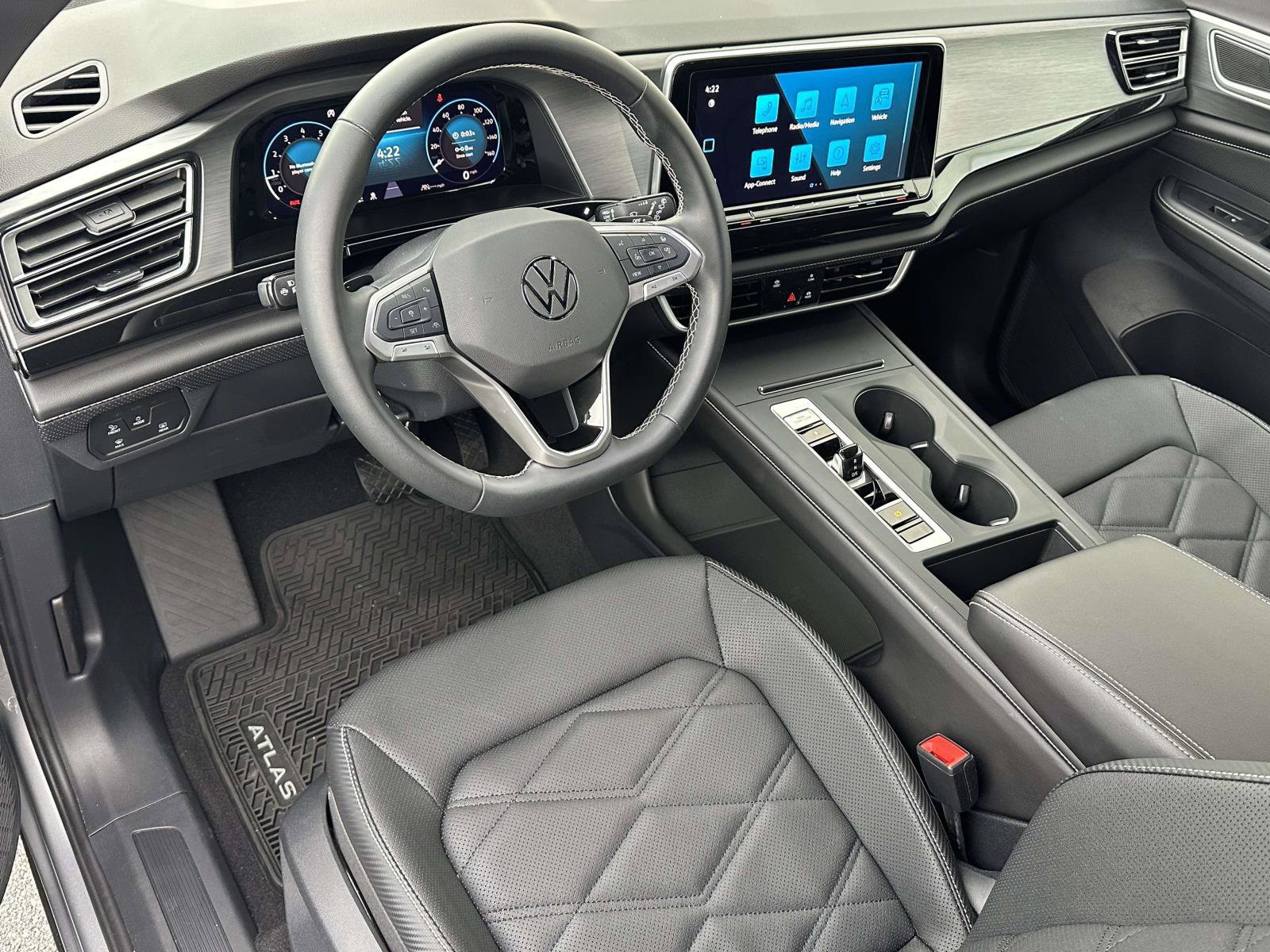 Used 2026 Volkswagen Atlas Cross Sport SE AWD/4WD image 9