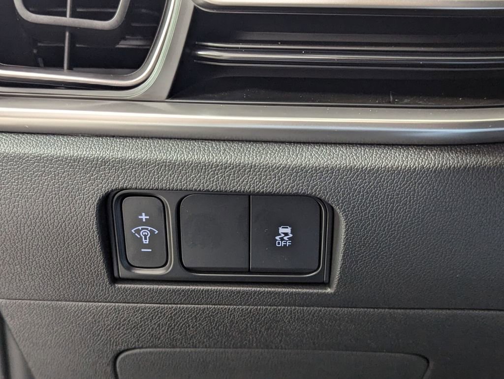 New 2025 Kia Sorento S w/ Panoramic Sunroof Package image 13