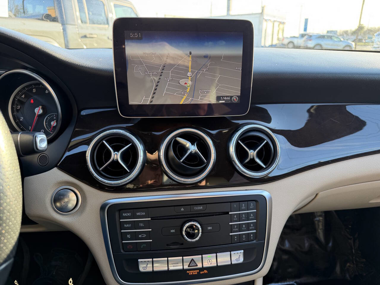 Used 2017 Mercedes-Benz CLA 250 4MATIC image 11