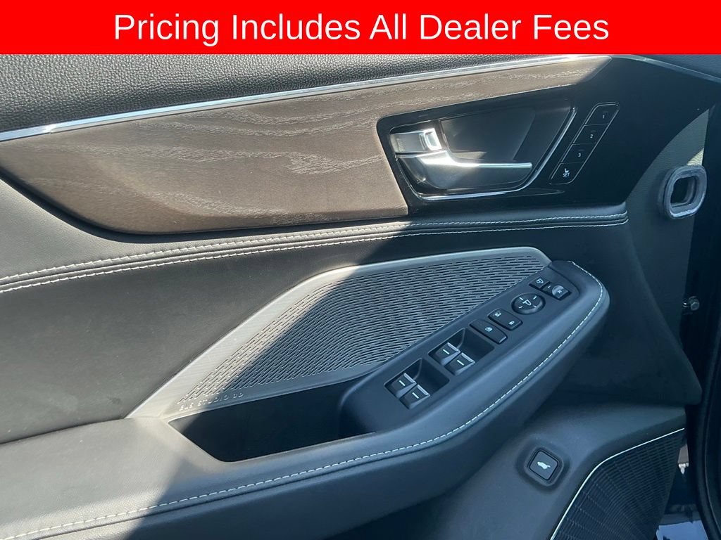 Certified 2024 Acura MDX w/ Advance Package AWD/4WD image 10