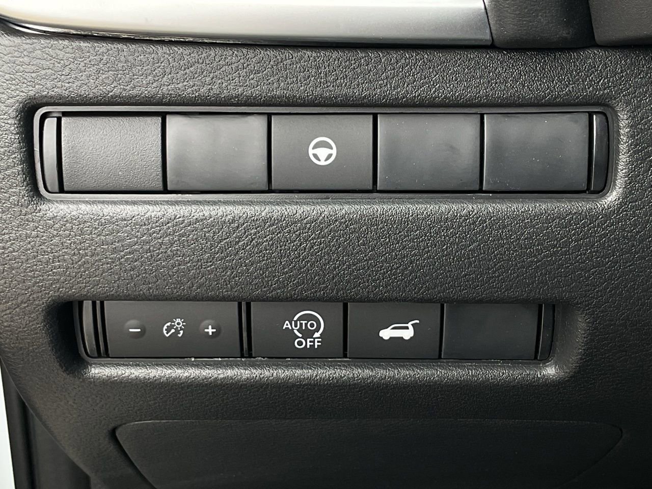 Used 2026 Nissan Rogue SV image 26