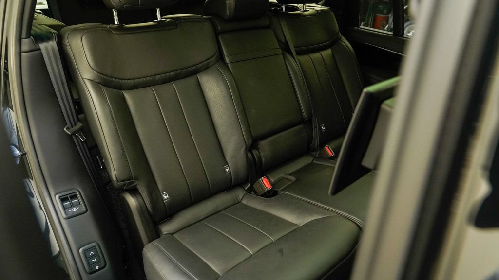Used 2023 Land Rover Range Rover Long Wheelbase Autobiography AWD/4WD image 95