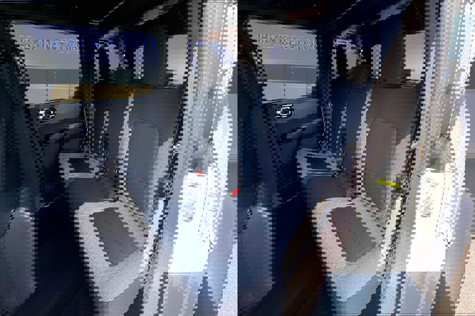 Used 2022 Ford Bronco 4-Door AWD/4WD image 22