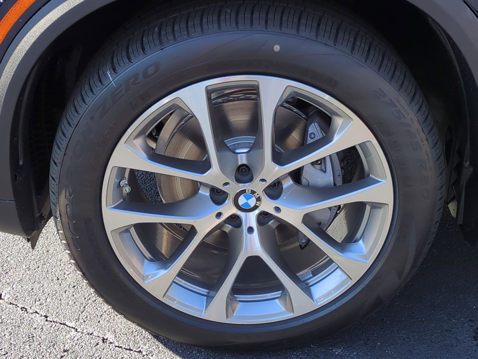 Used 2026 BMW X5 xDrive40i w/ Executive Package AWD/4WD image 13
