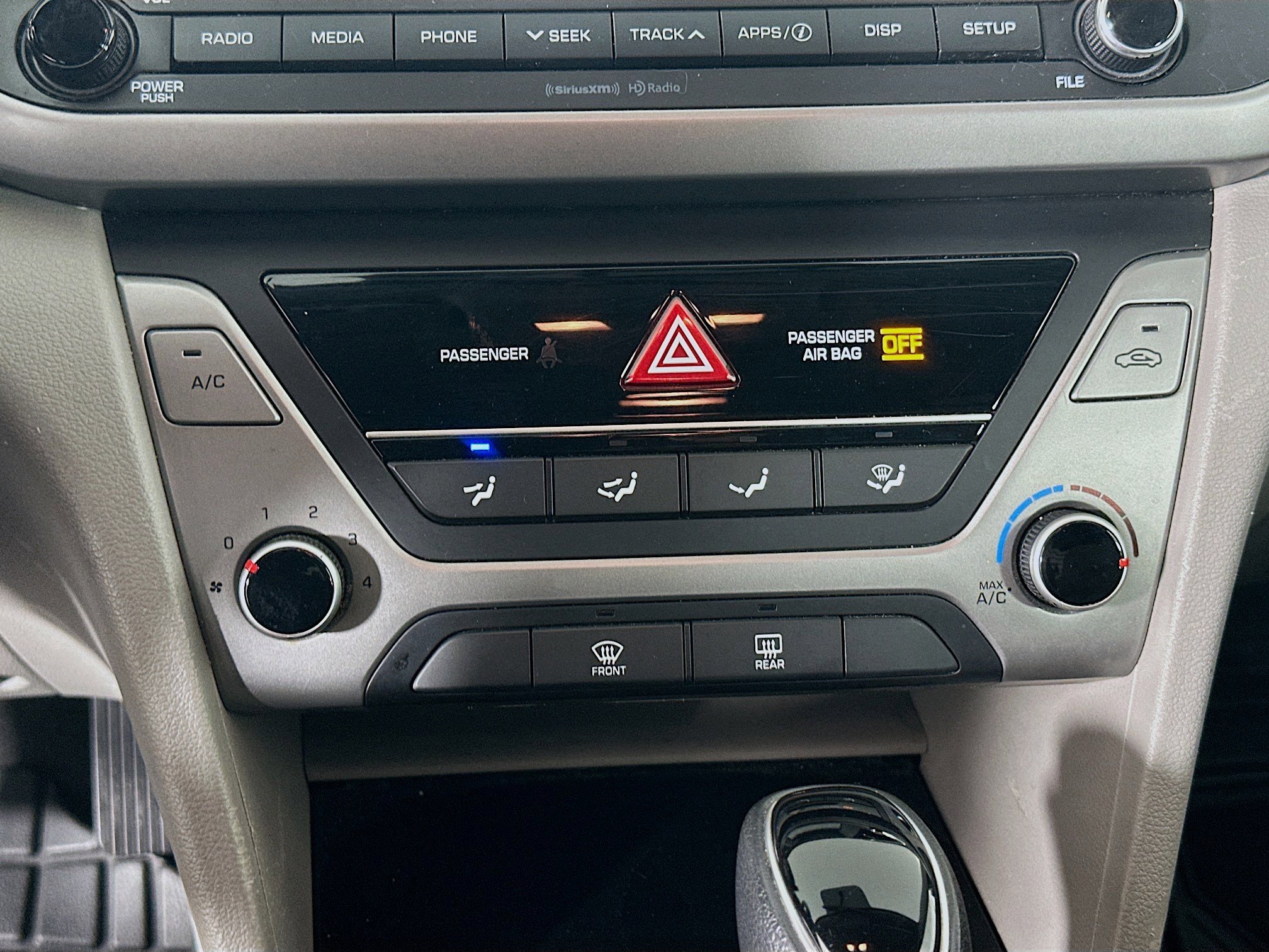 Used 2018 Hyundai Elantra SEL w/ Cargo Package FWD image 23