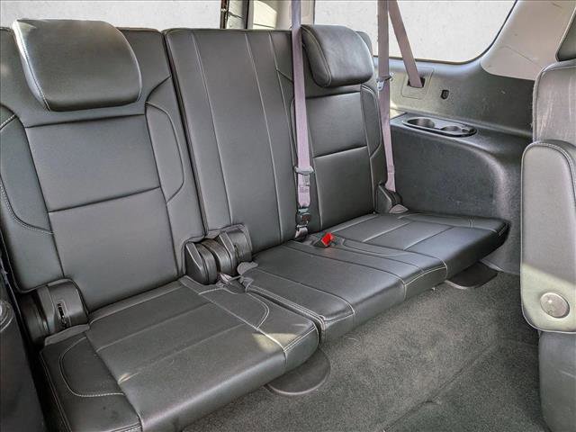 Used 2017 Chevrolet Suburban LT image 25
