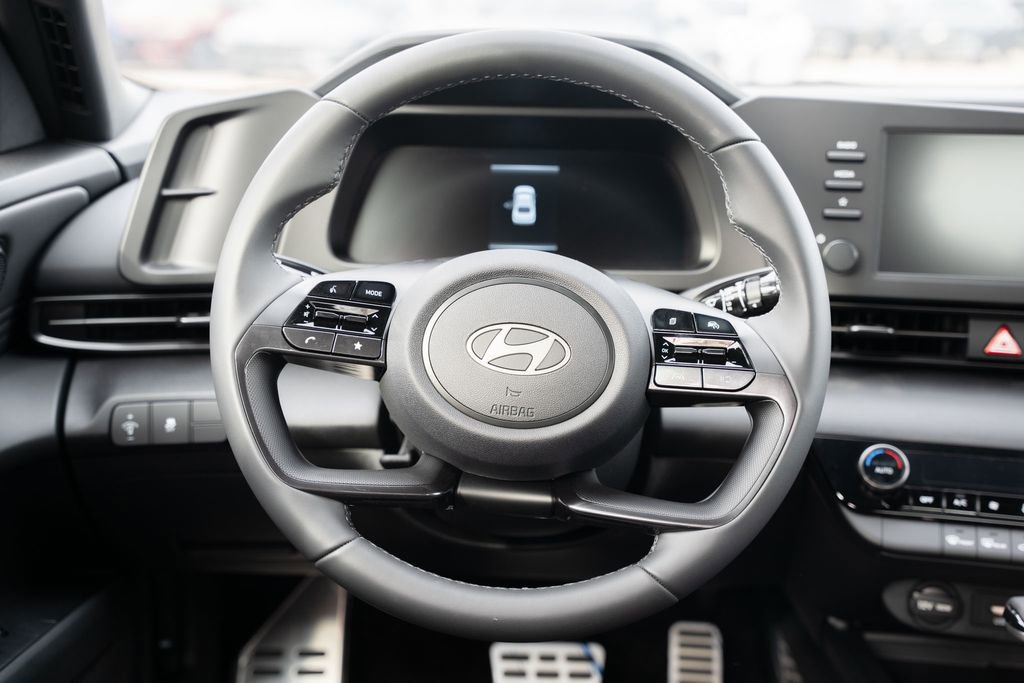 New 2025 Hyundai Elantra Sport image 14