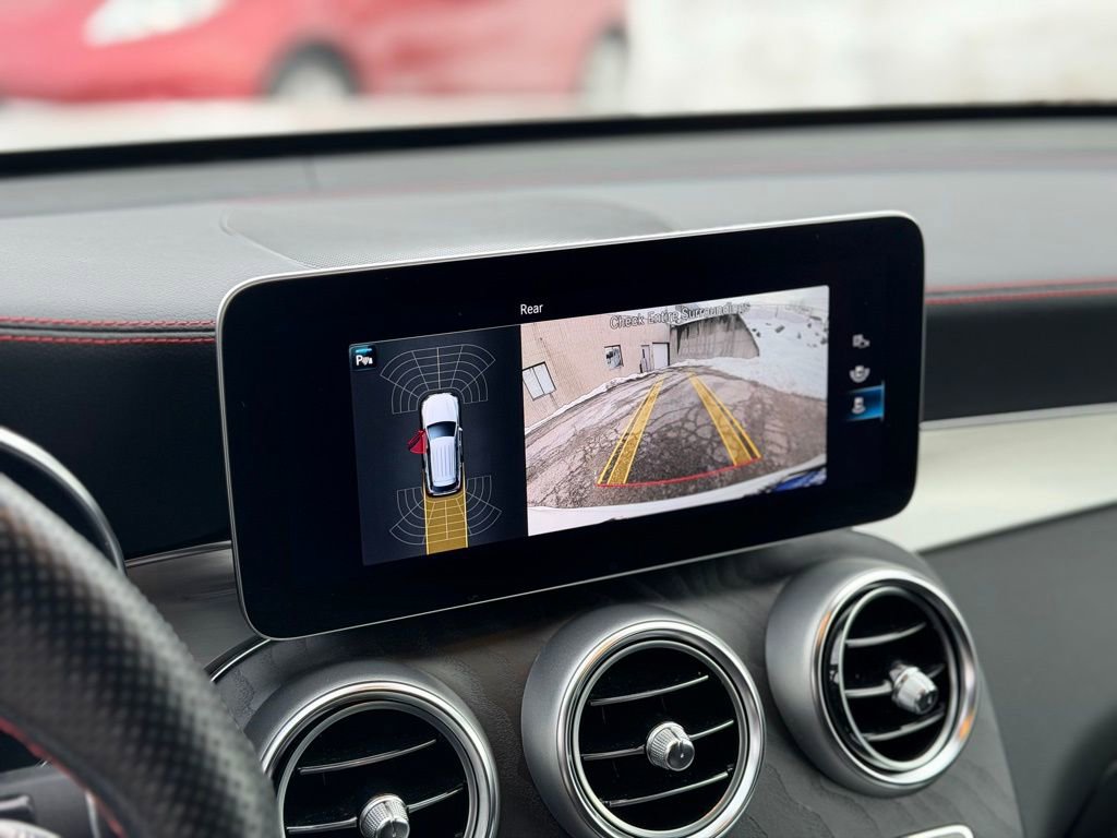 Used 2022 Mercedes-Benz GLC 43 AMG 4MATIC image 18