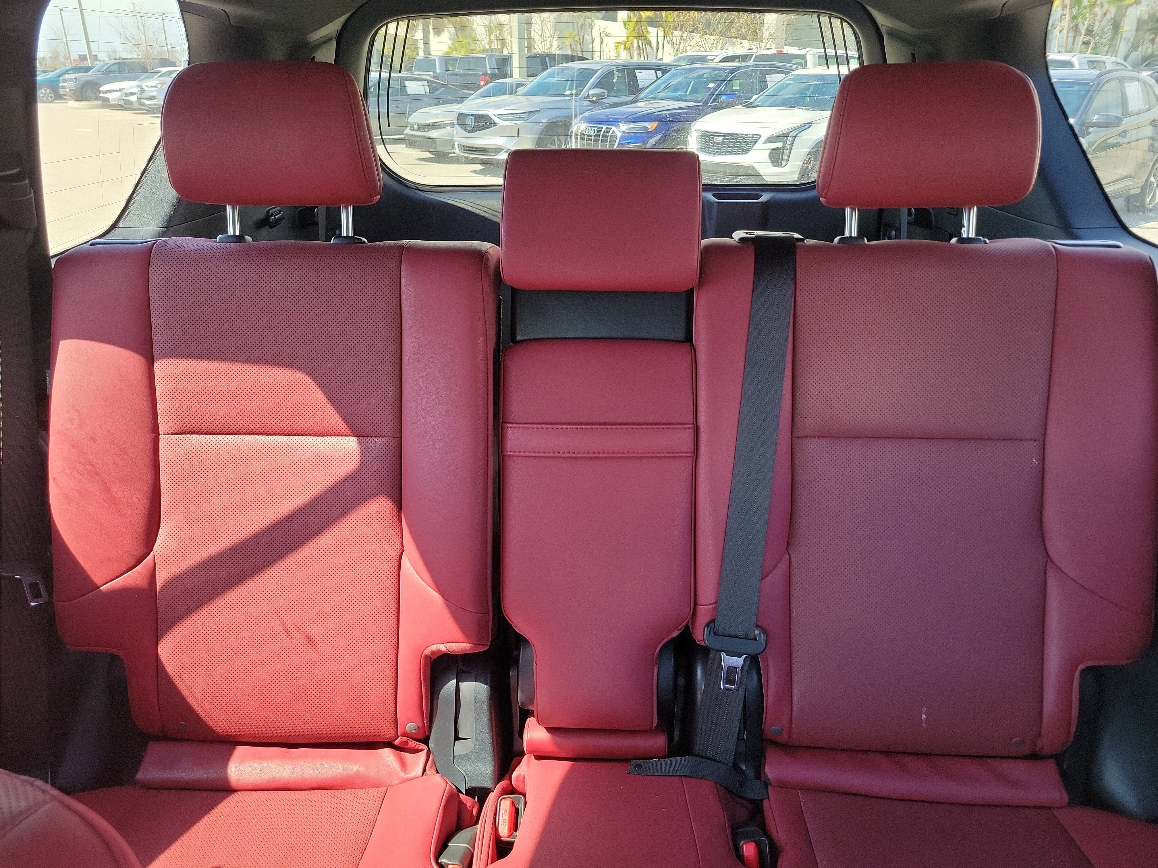 Used 2021 Lexus GX 460 Premium w/ Premium Package image 9