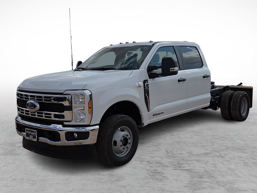 New 2026 Ford F350 XL w/ XL Chrome Package AWD/4WD image 5