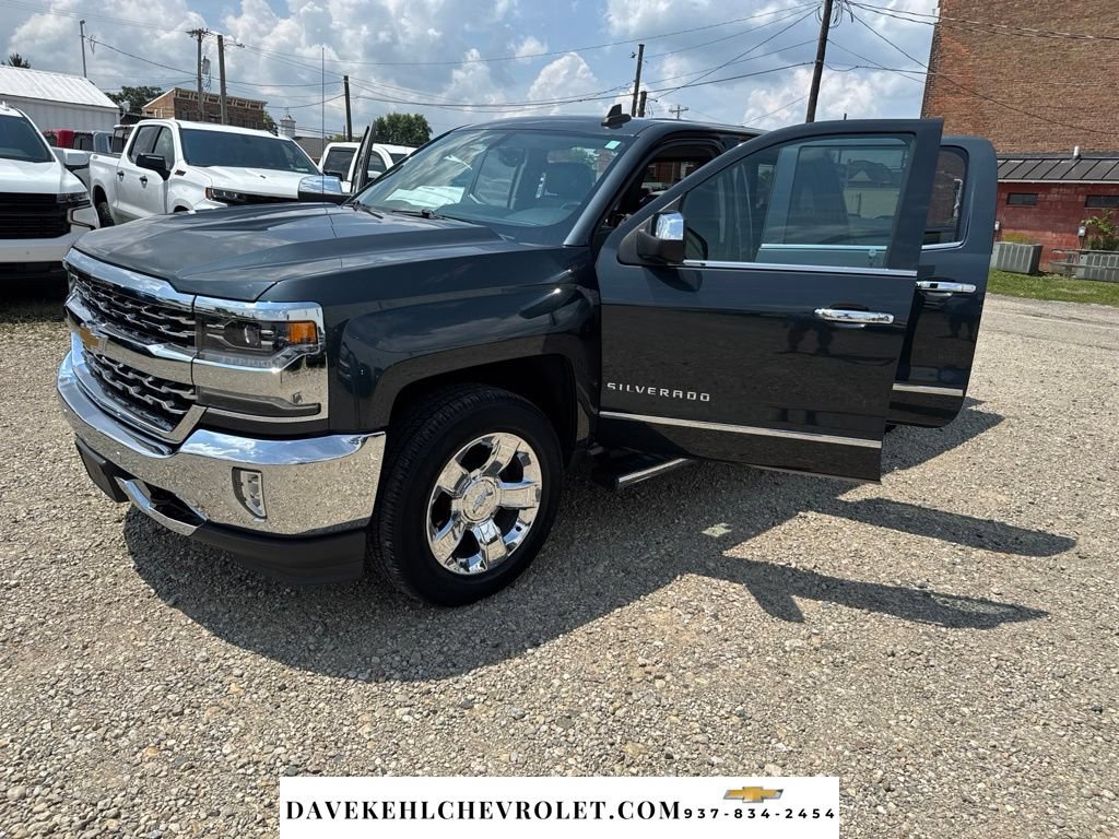 Used 2018 Chevrolet Silverado 1500 LTZ w/ Sport Package AWD/4WD image 28