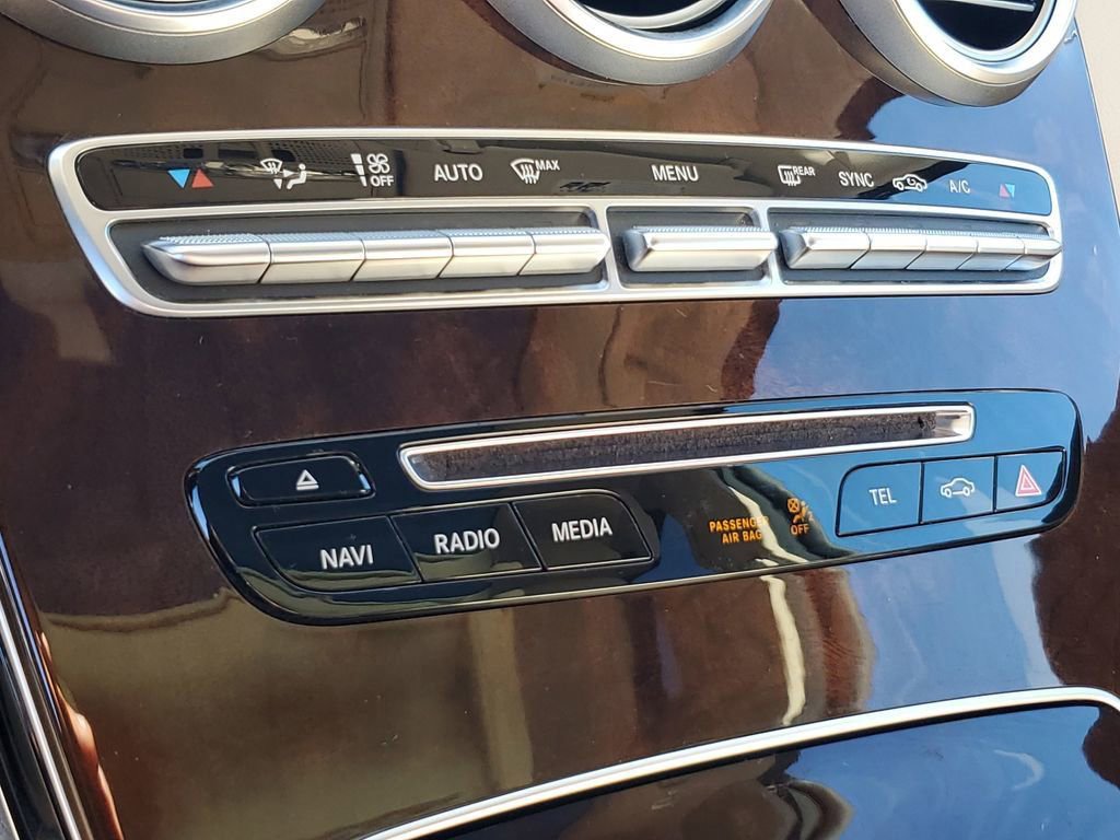 Used 2018 Mercedes-Benz GLC 300 image 27