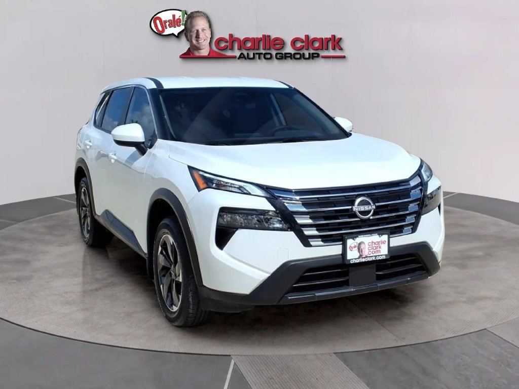 Certified 2025 Nissan Rogue SV AWD/4WD image 7