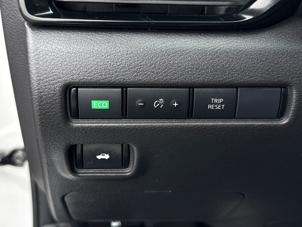 Used 2023 Nissan Sentra SV image 33