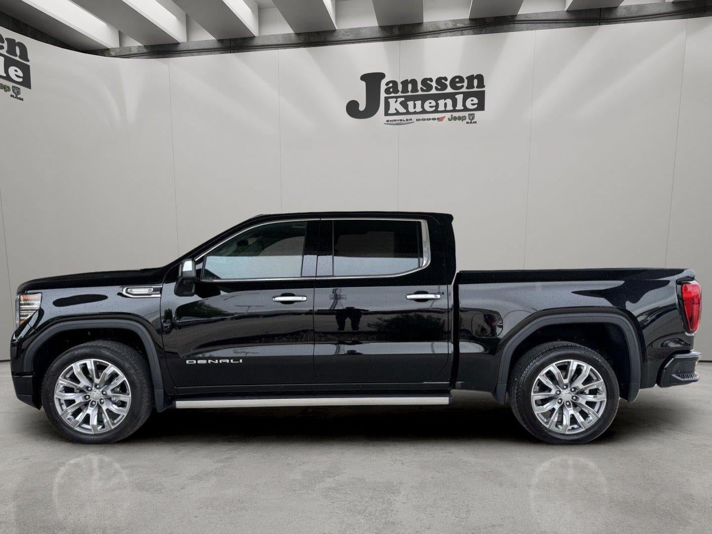 Used 2024 GMC Sierra 1500 Denali w/ Denali Reserve Package