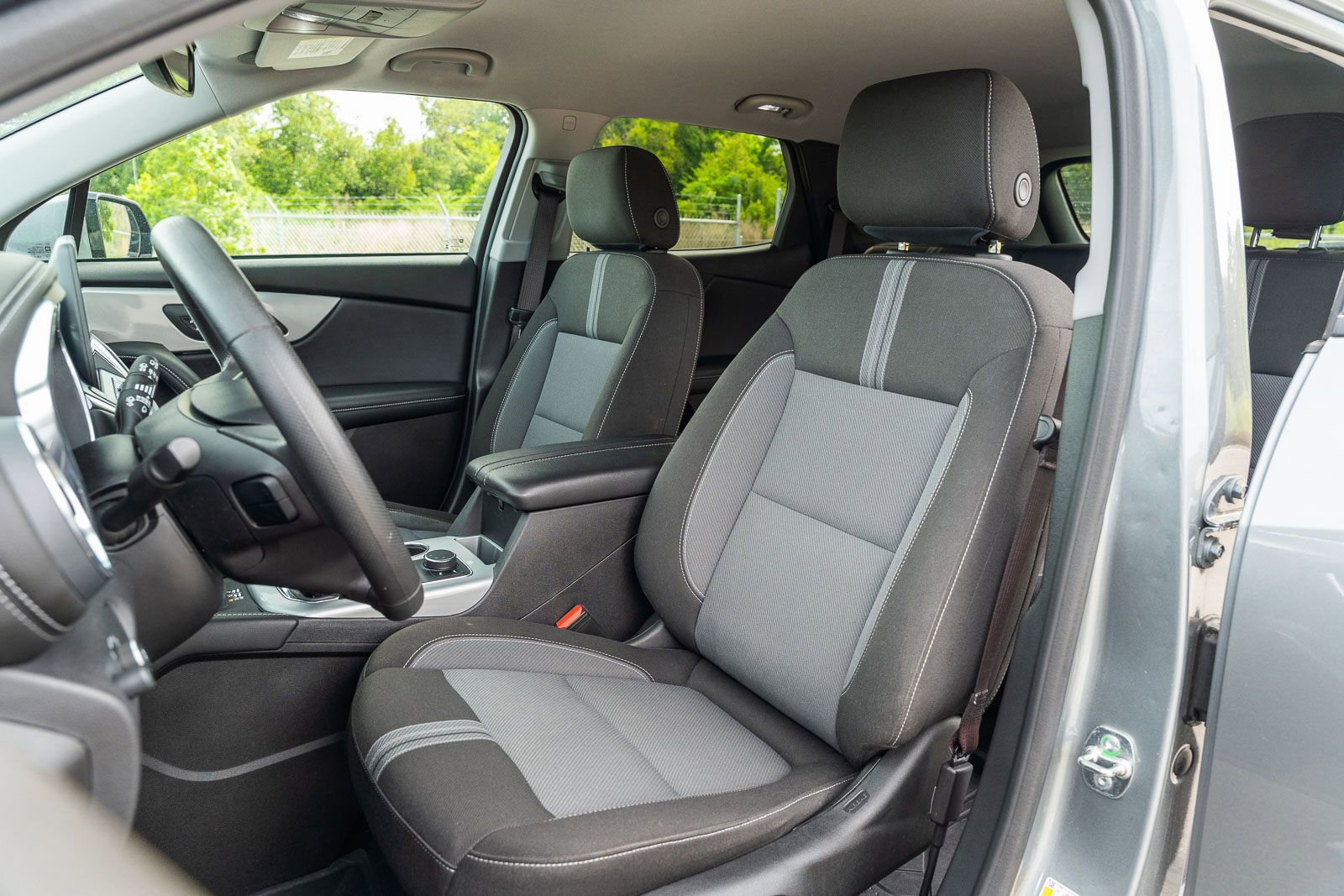 Used 2024 Chevrolet Blazer LT w/ Convenience Package image 19