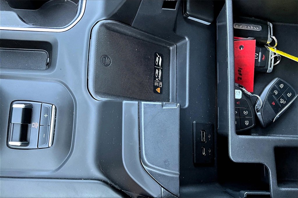 Used 2022 GMC Sierra 1500 Denali Ultimate image 33