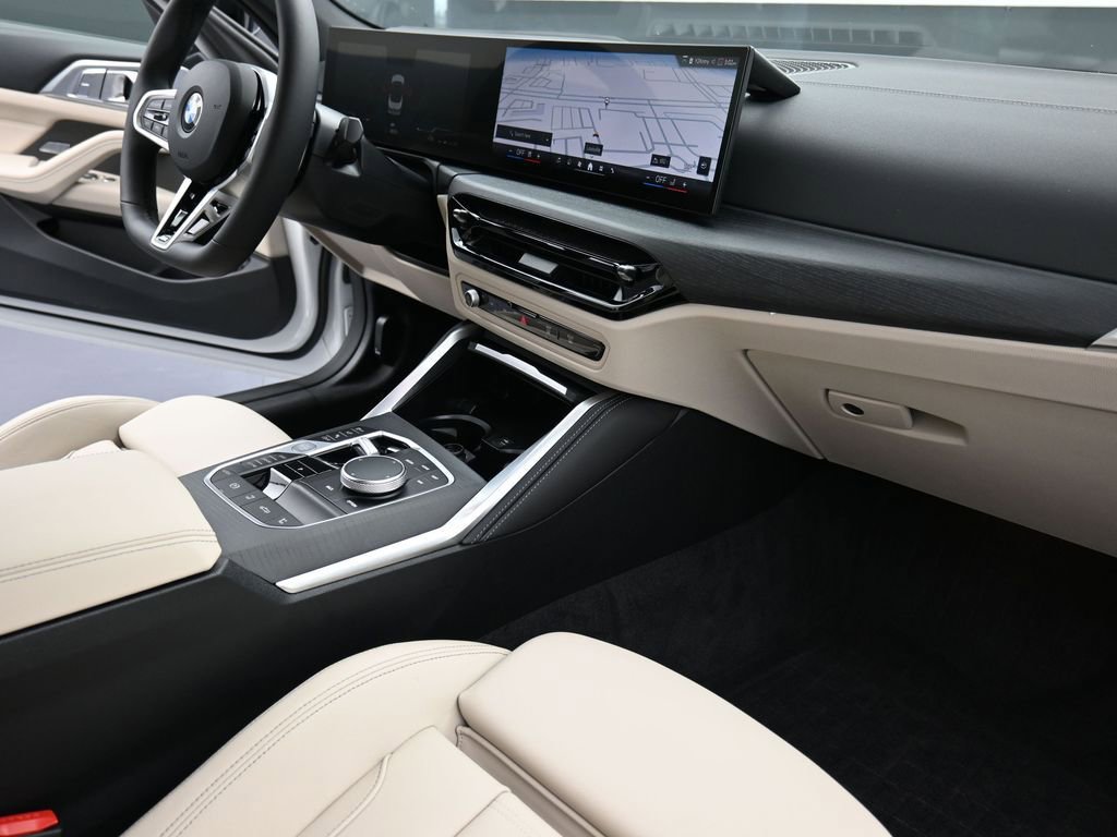 Used 2026 BMW 440i xDrive Convertible w/ Premium Package image 18