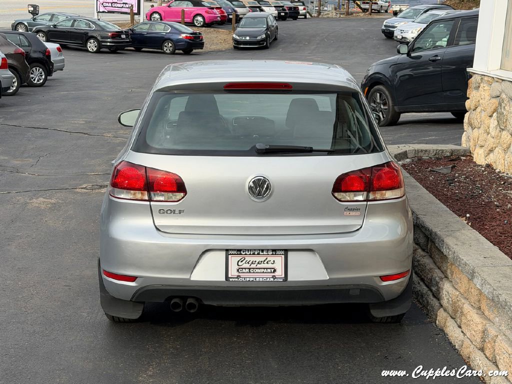 Used 2014 Volkswagen Golf 4-Door FWD image 10