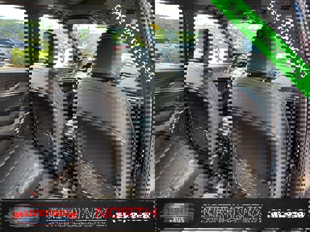 New 2025 Jeep Grand Cherokee L Limited w/ Black Appearance Package image 25