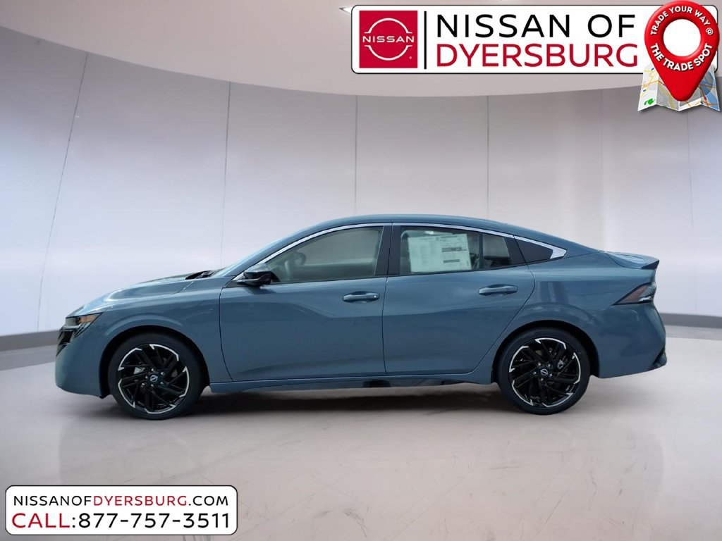 New 2026 Nissan Sentra SR w/ SR Premium Package FWD image 6