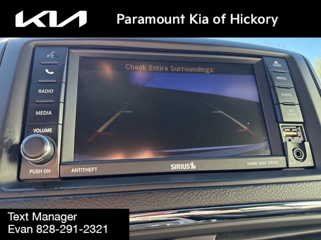 Used 2019 Dodge Grand Caravan SXT image 22