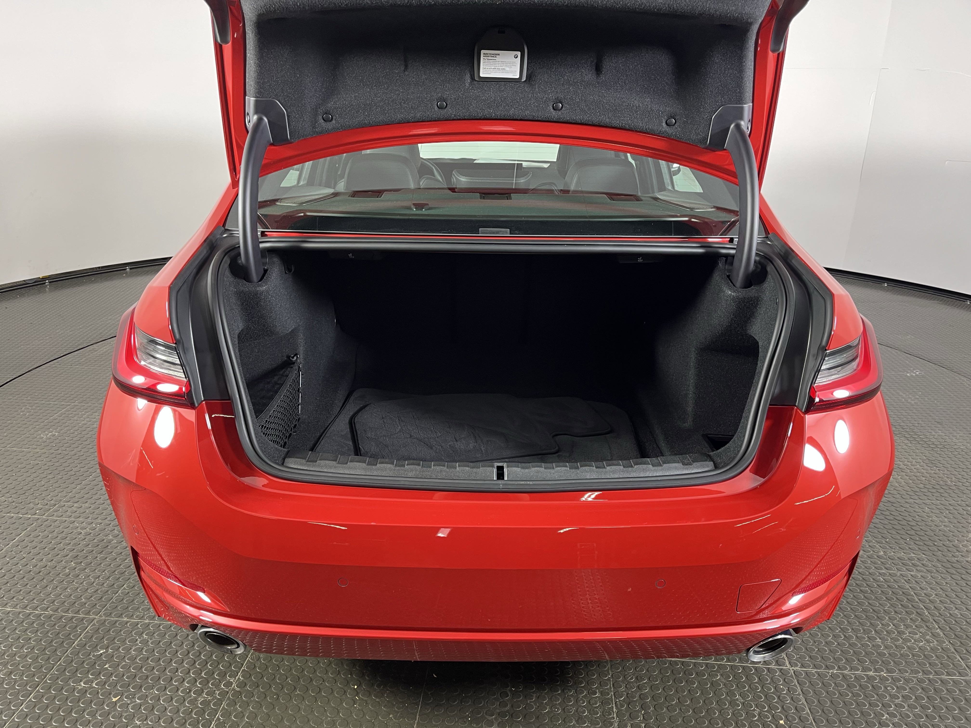 Certified 2024 BMW 330i xDrive 330i xDrive image 9