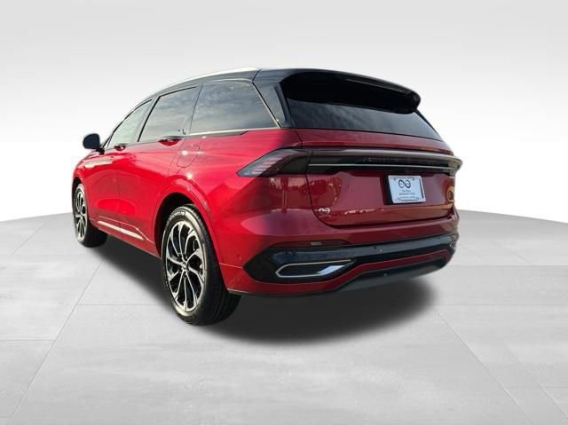 Used 2024 Lincoln Nautilus Reserve AWD/4WD image 5