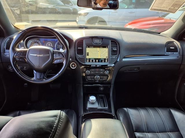 Used 2022 Chrysler 300 S image 10