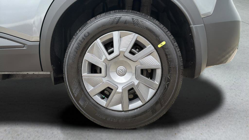 New 2026 Nissan Kicks S FWD image 27