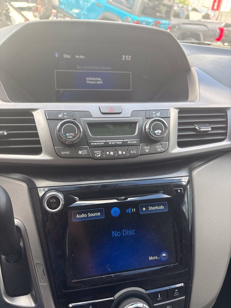 Used 2017 Honda Odyssey EX-L image 10