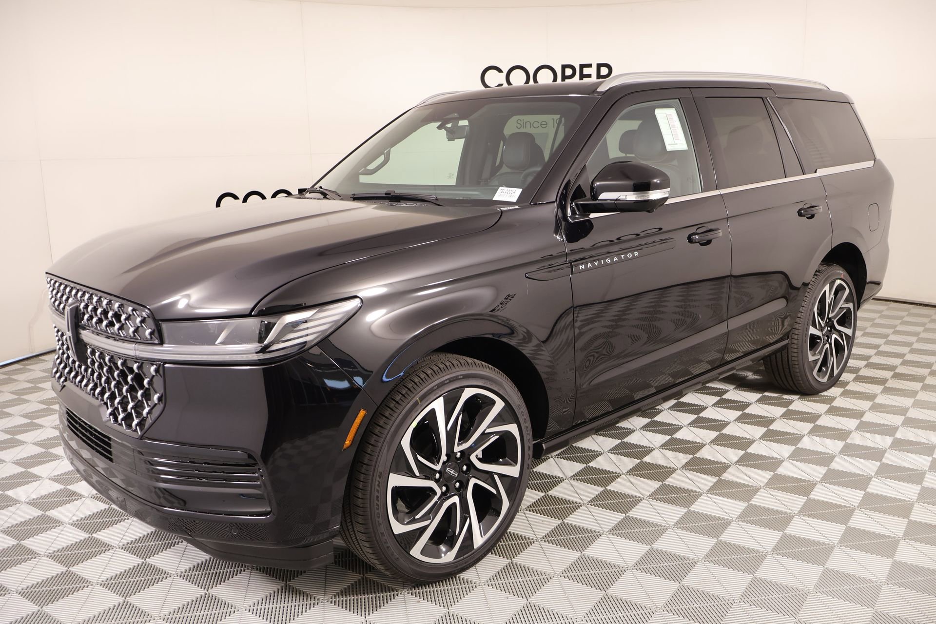 New 2026 Lincoln Navigator Black Label image 10