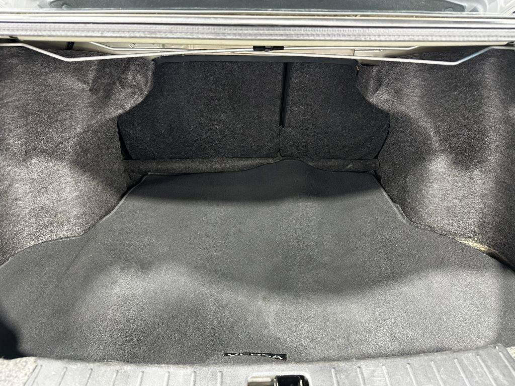 Used 2016 Nissan Versa SV FWD image 22