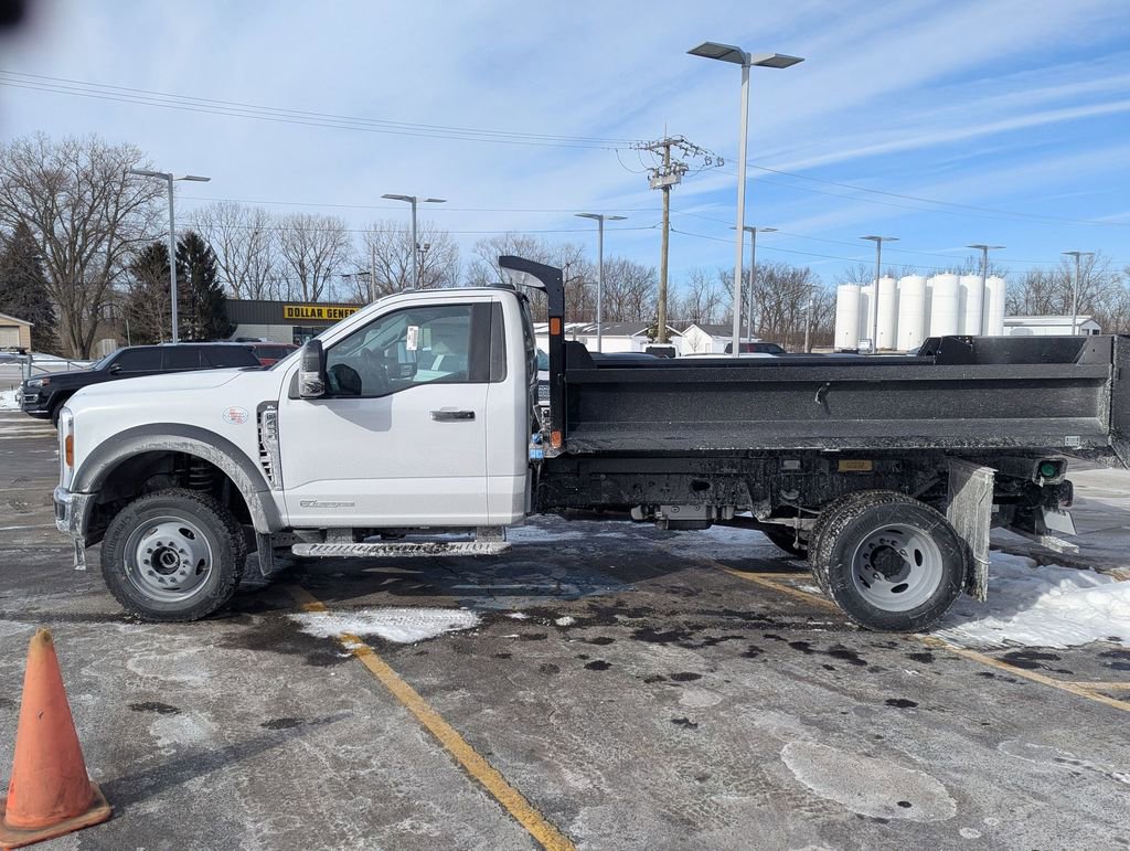 New 2026 Ford F450 XL w/ XL Chrome Package image 3