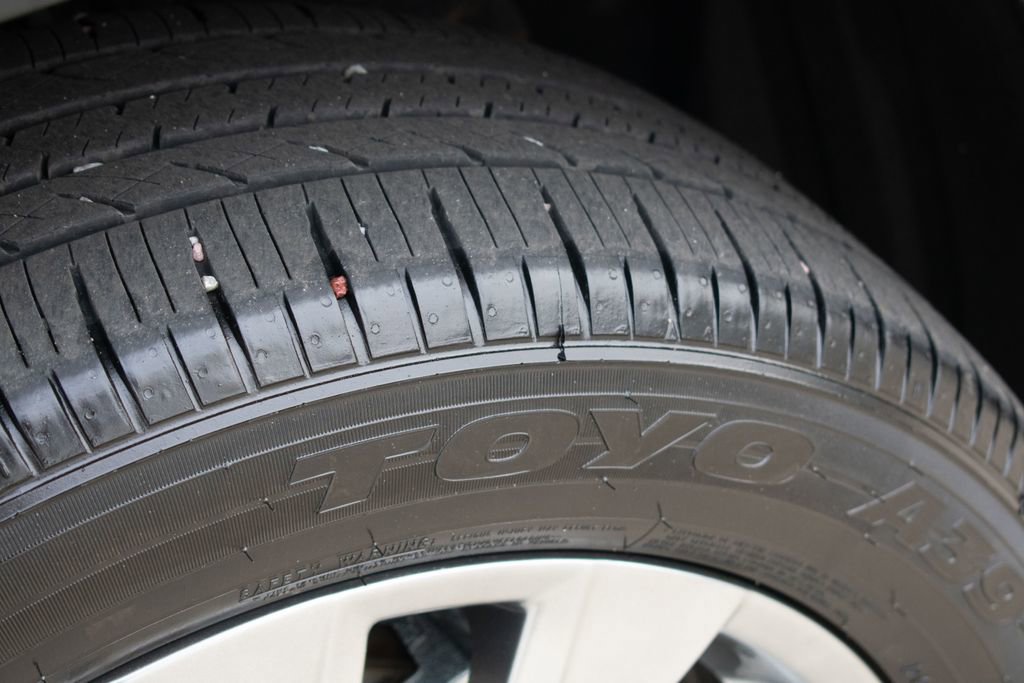 Used 2025 Toyota RAV4 XLE Premium image 32