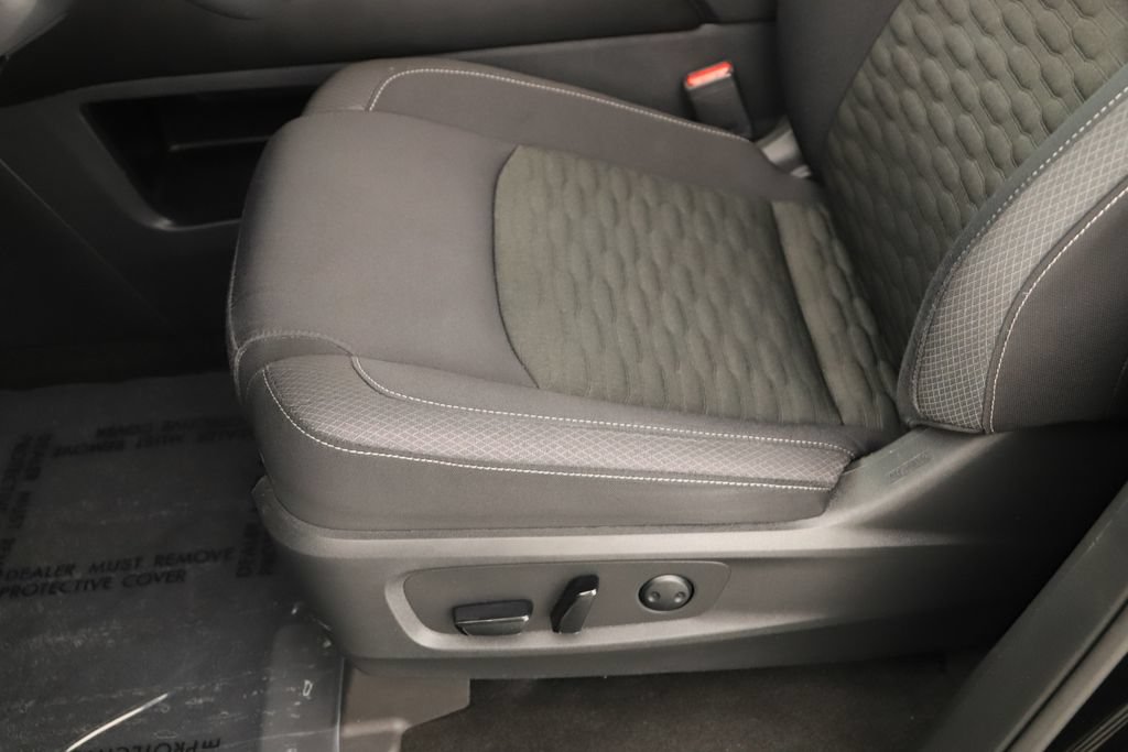 Used 2022 Nissan Pathfinder SV AWD/4WD image 25
