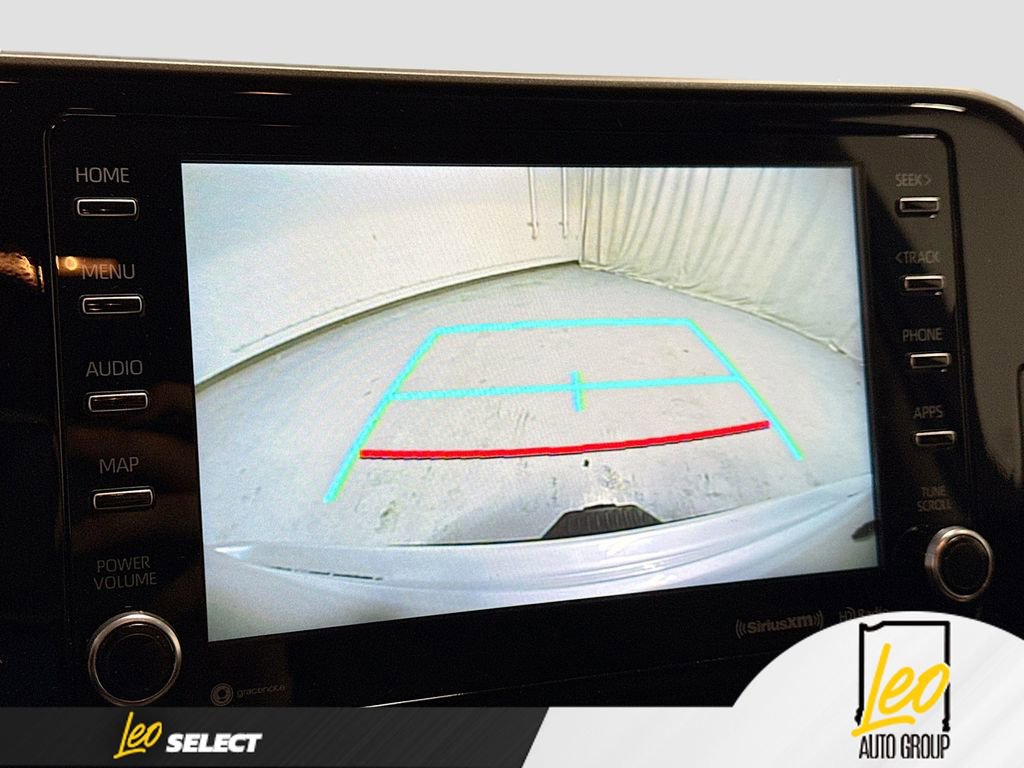 Used 2022 Toyota Highlander XLE image 14