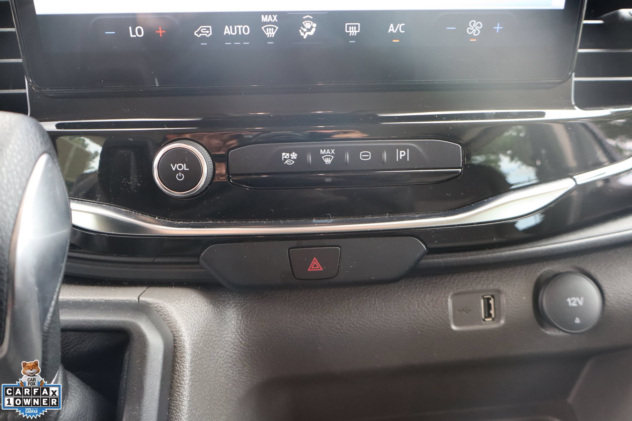 Used 2024 Ford Transit 350 XLT RWD image 19