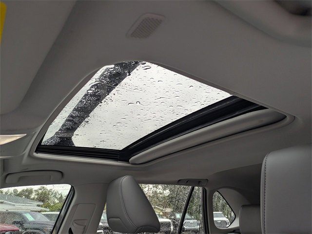 Used 2024 Toyota RAV4 XLE Premium image 22