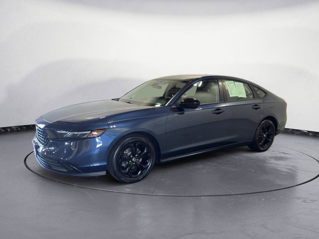 Used 2025 Honda Accord SE image 3