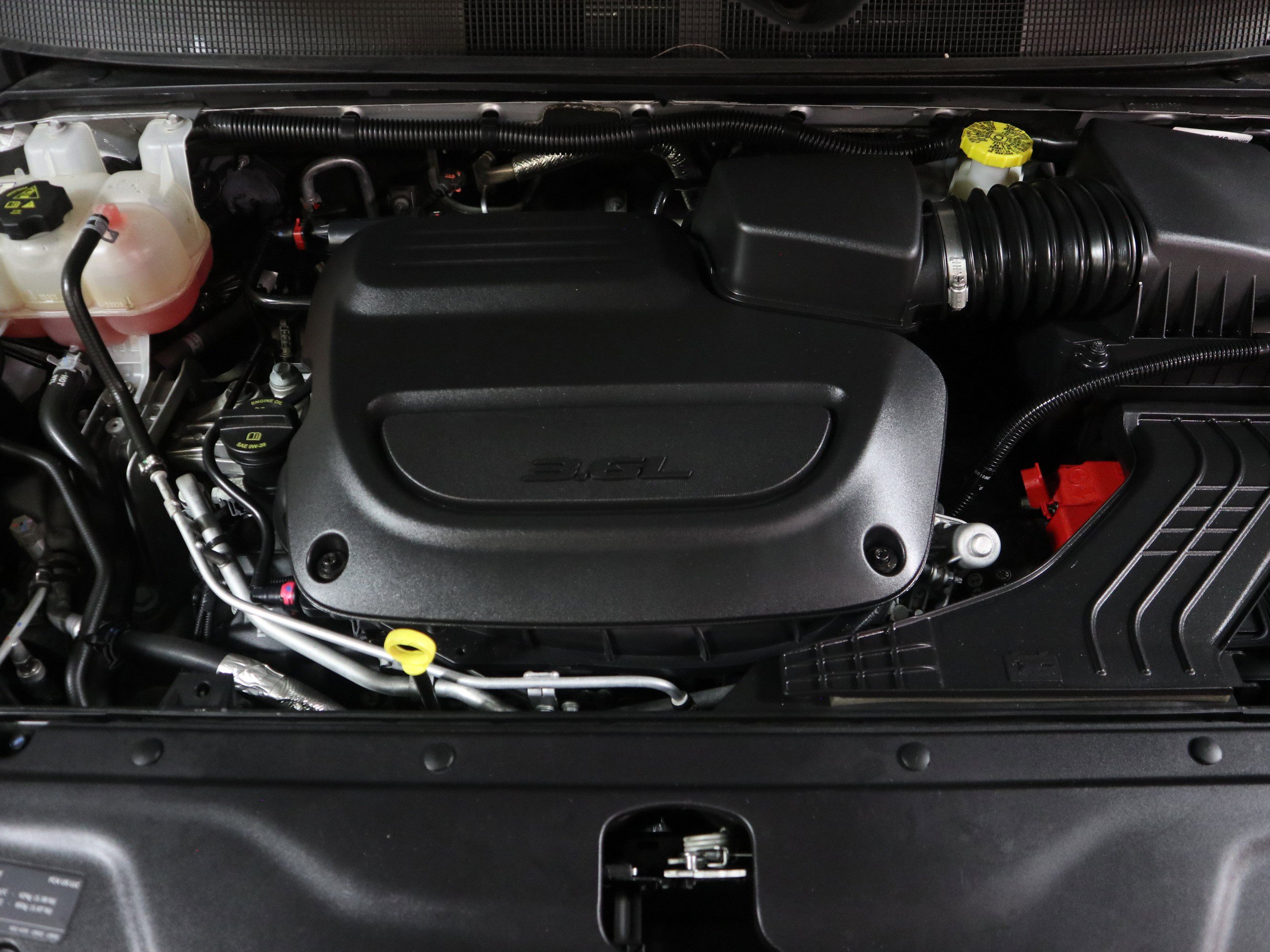 Used 2024 Chrysler Pacifica Limited image 14