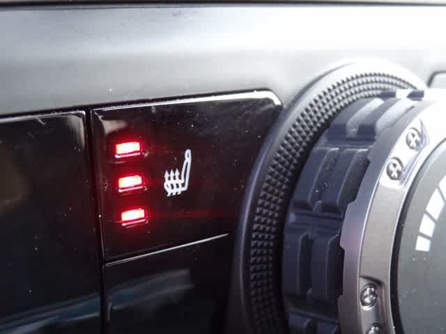 Used 2024 Toyota Tacoma TRD Off-Road AWD/4WD image 27