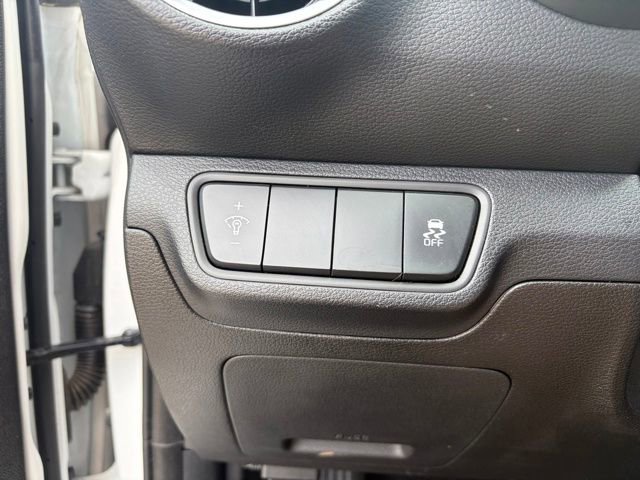 Used 2023 Kia Forte LXS image 23