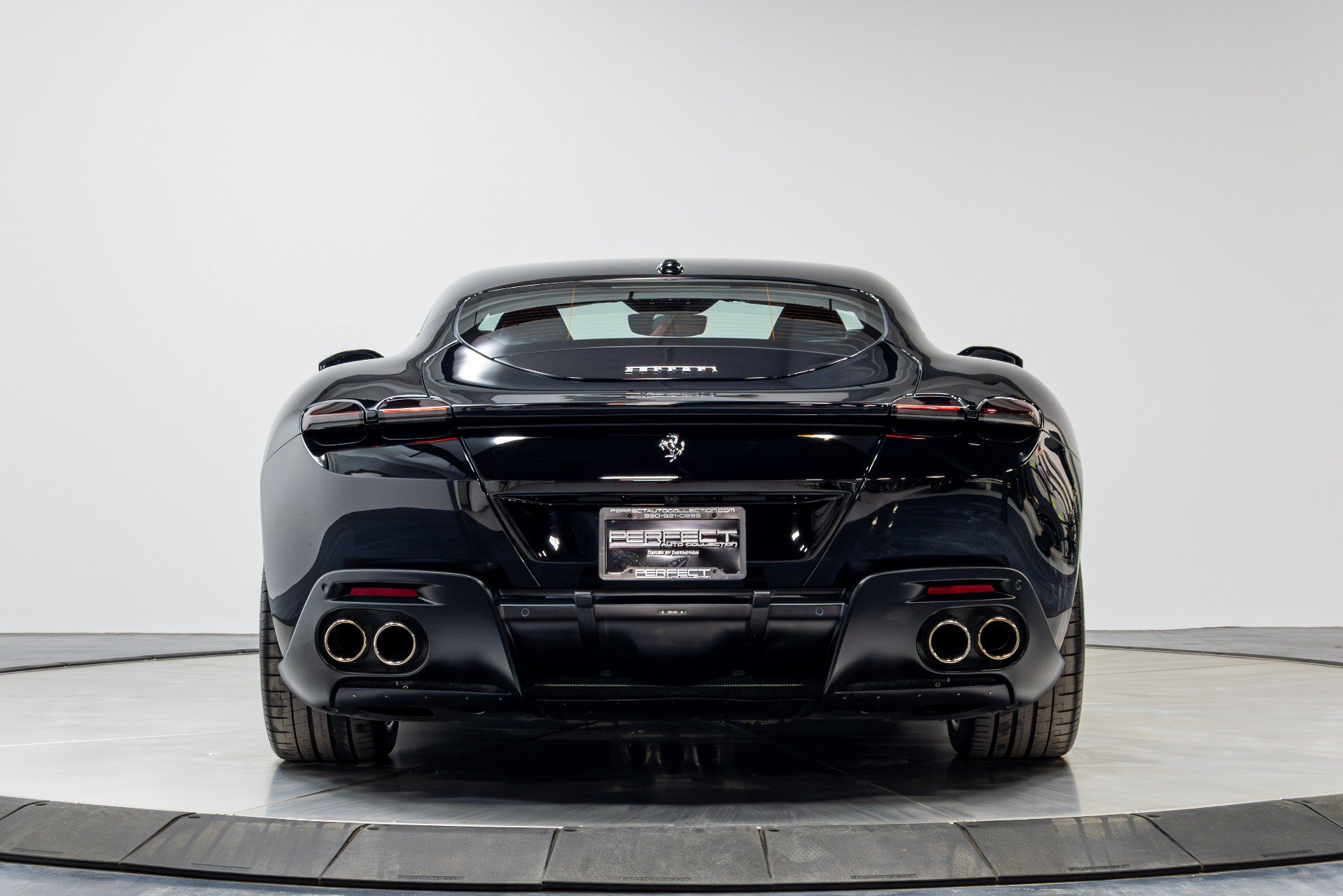 Used 2022 Ferrari Roma RWD image 48