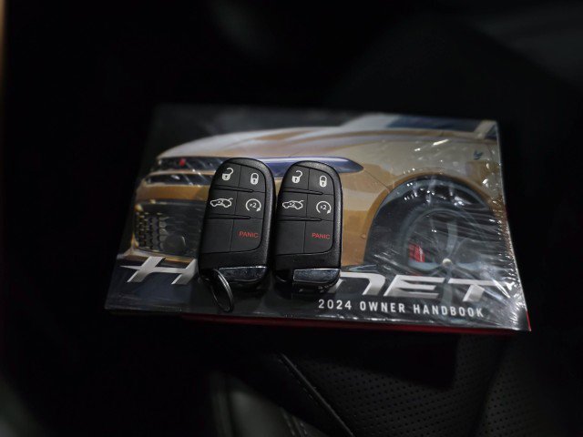 Used 2024 Dodge Hornet R/T Plus w/ Tech Pack Plus w/o Parking image 43