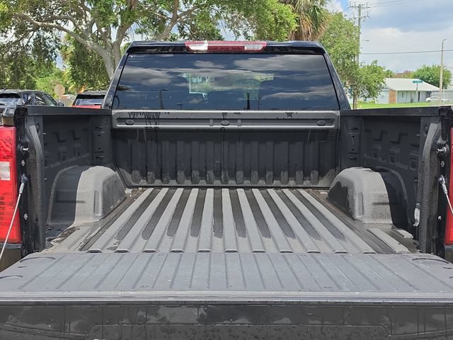 Used 2024 Chevrolet Silverado 1500 Custom w/ LPO, Dark Essentials Package RWD image 7