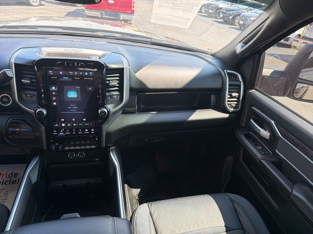 Used 2024 RAM 2500 Big Horn w/ Night Edition AWD/4WD image 17