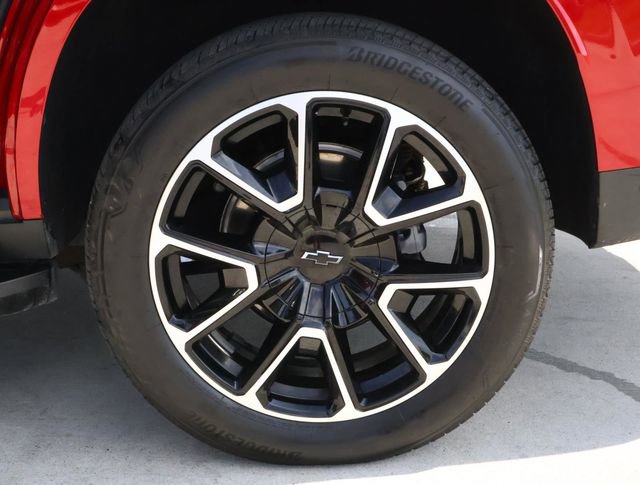 Used 2024 Chevrolet Tahoe RST w/ Luxury Package image 8