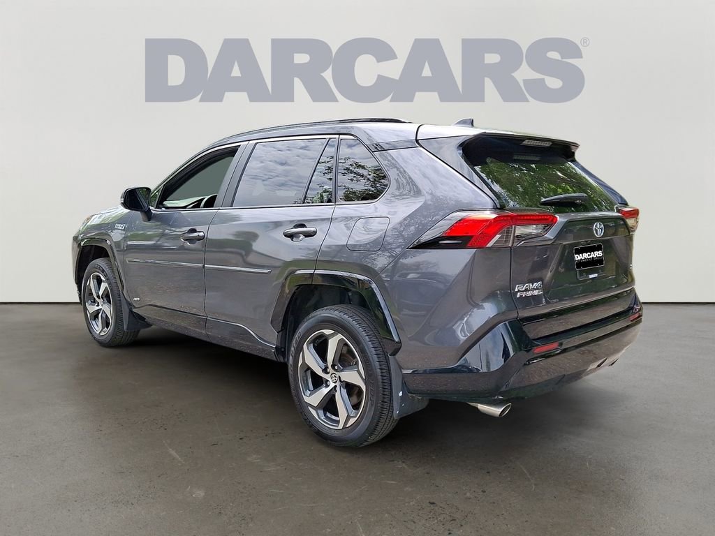 Used 2023 Toyota RAV4 SE w/ Weather & Moonroof Package AWD/4WD image 4